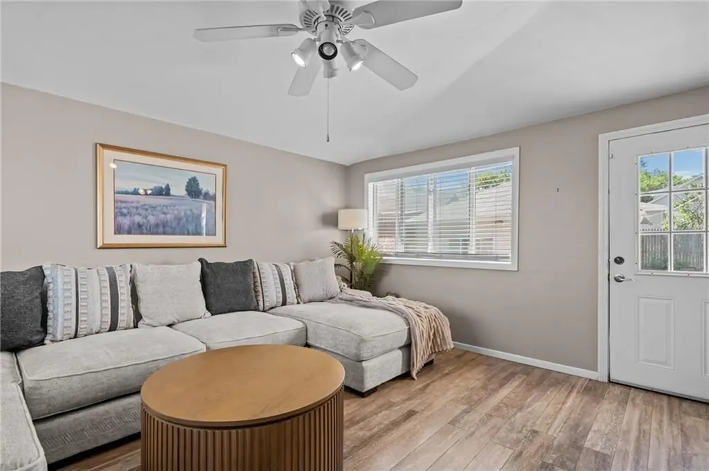 10 Denver Avenue Cranston RI 02905