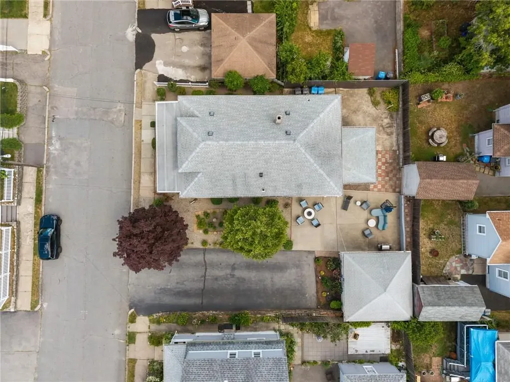 10 Denver Avenue Cranston RI 02905