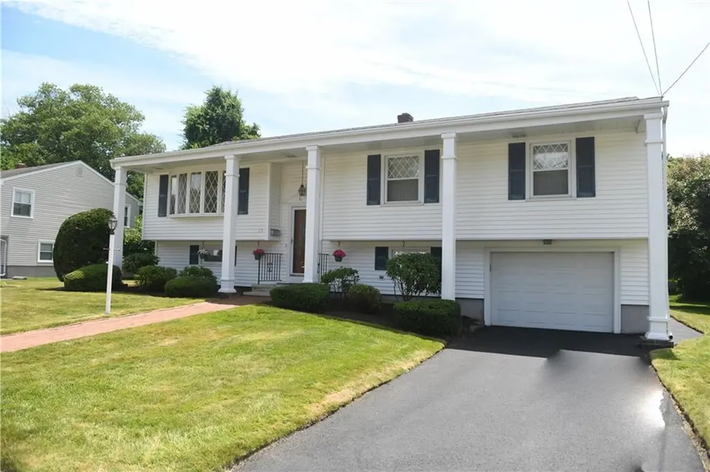 20 Bicentennial Way North Providence RI 02911