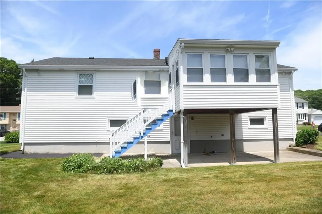 20 Bicentennial Way North Providence RI 02911