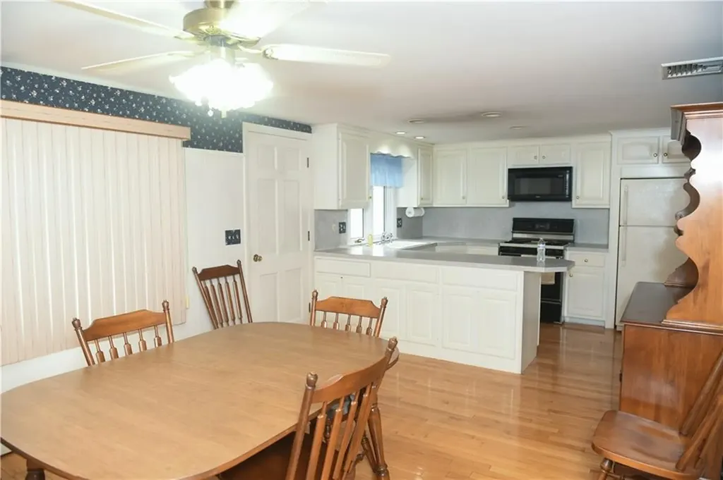20 Bicentennial Way North Providence RI 02911