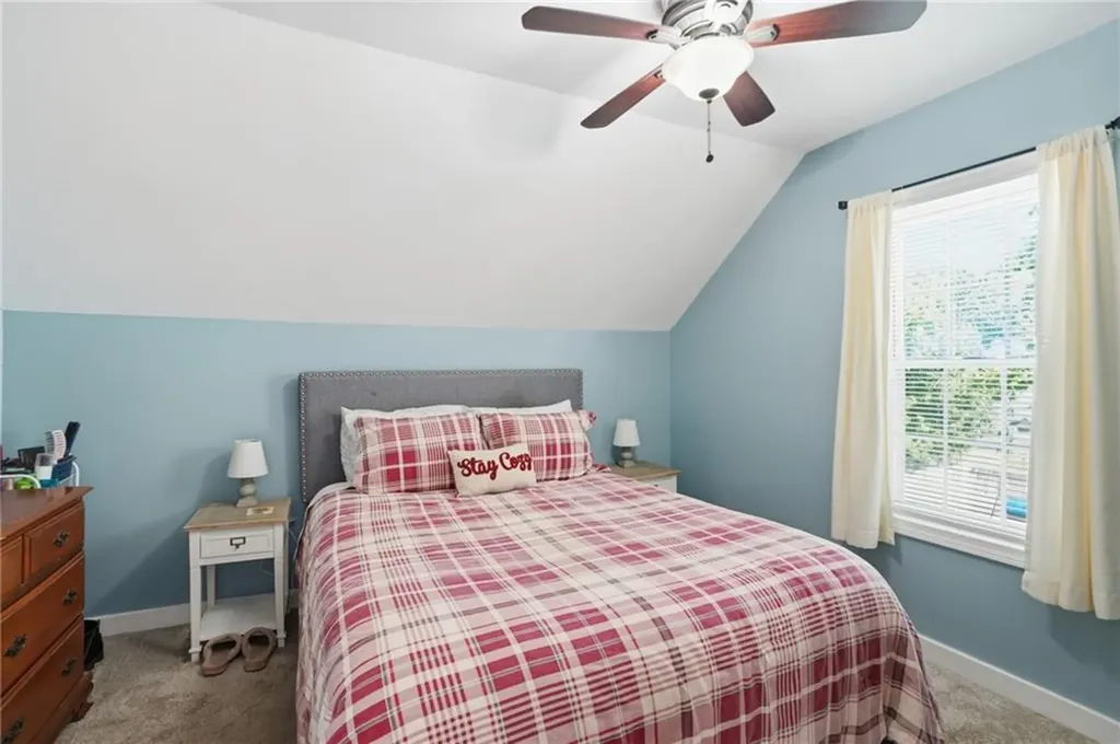 34 Lake Avenue Barrington RI 02806