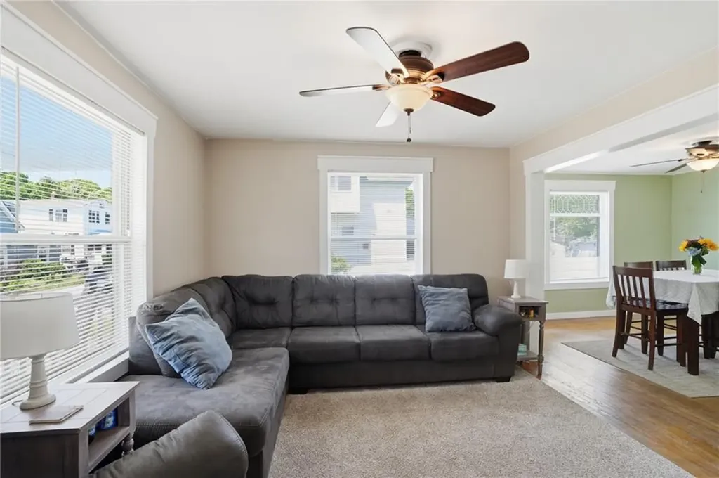 34 Lake Avenue Barrington RI 02806