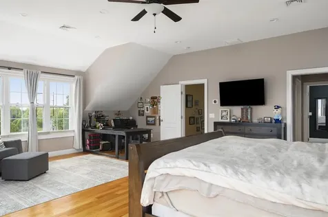 131 Greystone Terrace Portsmouth RI 02871