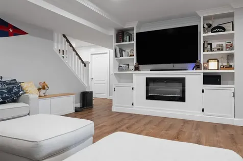 131 Greystone Terrace Portsmouth RI 02871