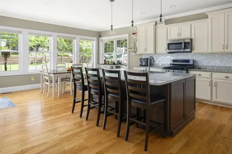 131 Greystone Terrace Portsmouth RI 02871