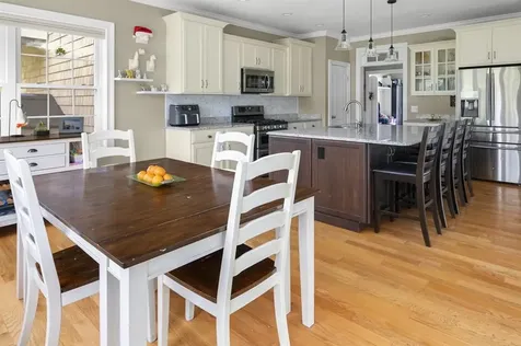131 Greystone Terrace Portsmouth RI 02871