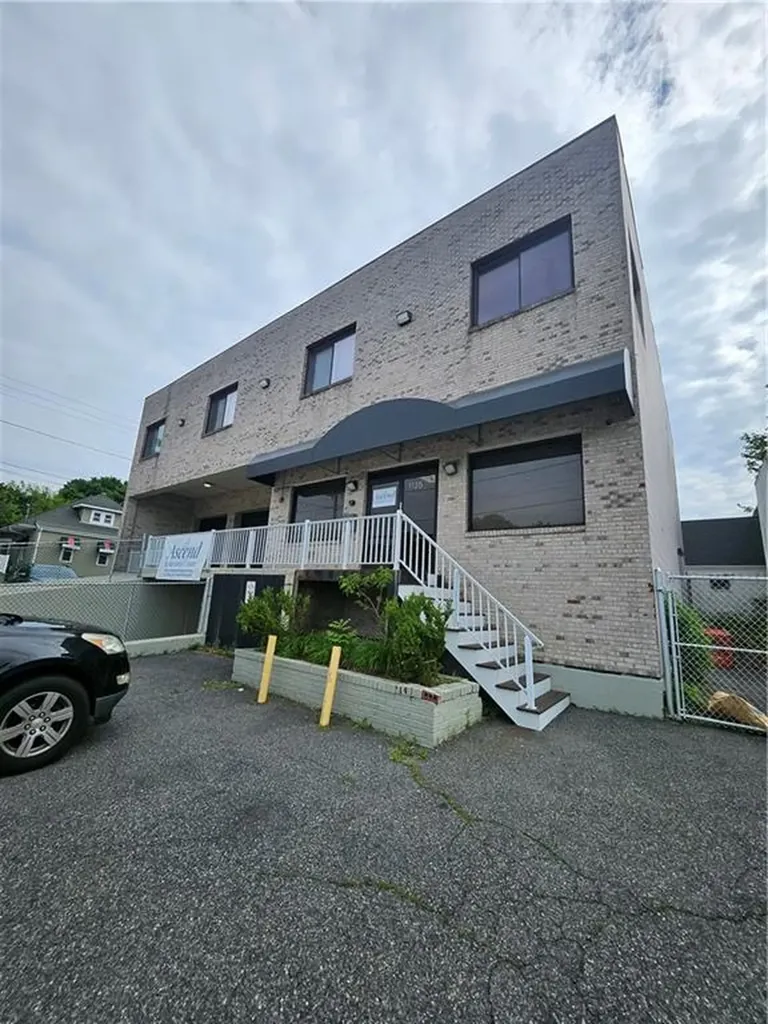 1135 Charles Street North Providence RI 02904