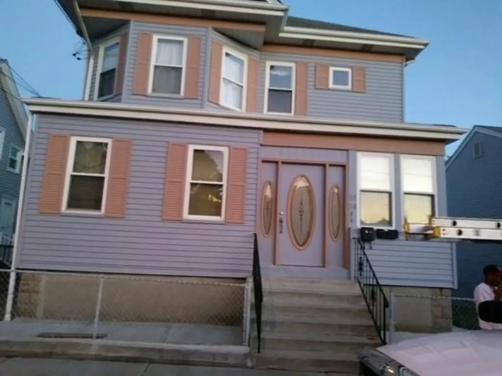 58 60 Arlington Street East Providence RI 02914