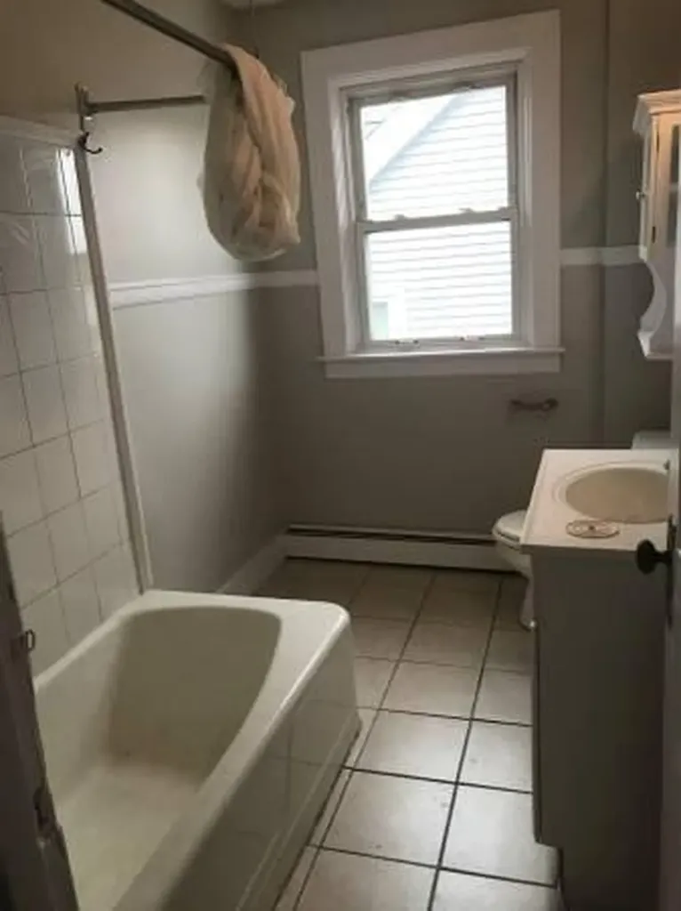 58 60 Arlington Street East Providence RI 02914