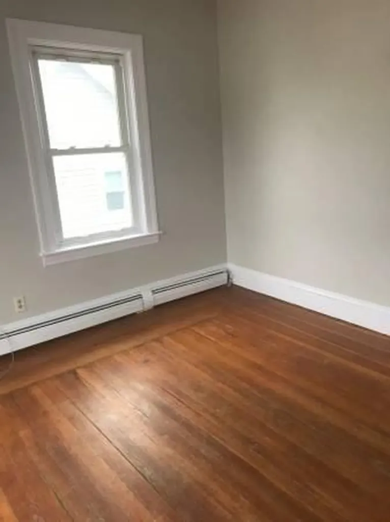 58 60 Arlington Street East Providence RI 02914