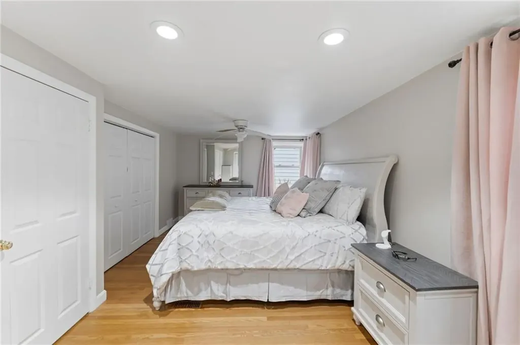 81 Mount View Drive Cranston RI 02920