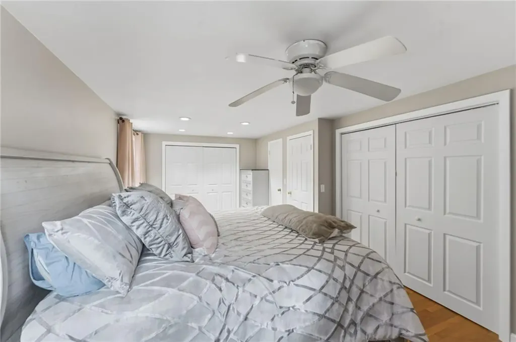 81 Mount View Drive Cranston RI 02920