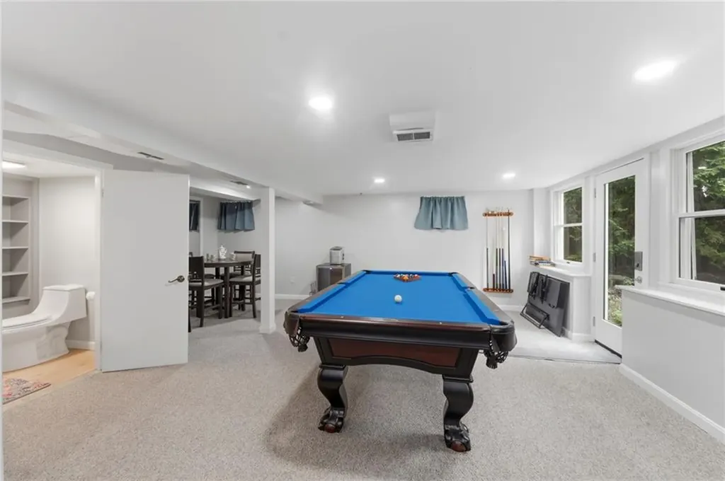81 Mount View Drive Cranston RI 02920
