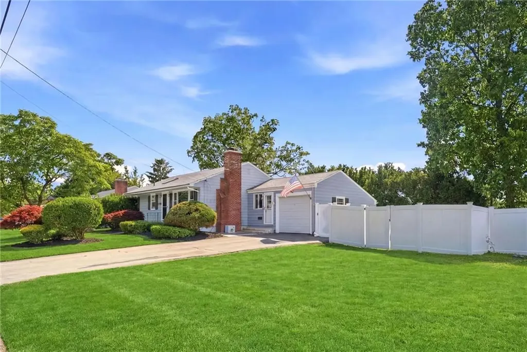81 Mount View Drive Cranston RI 02920