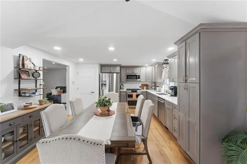 81 Mount View Drive Cranston RI 02920