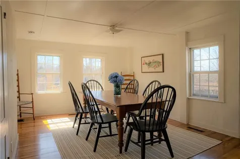 127 Willow Avenue Little Compton RI 02837