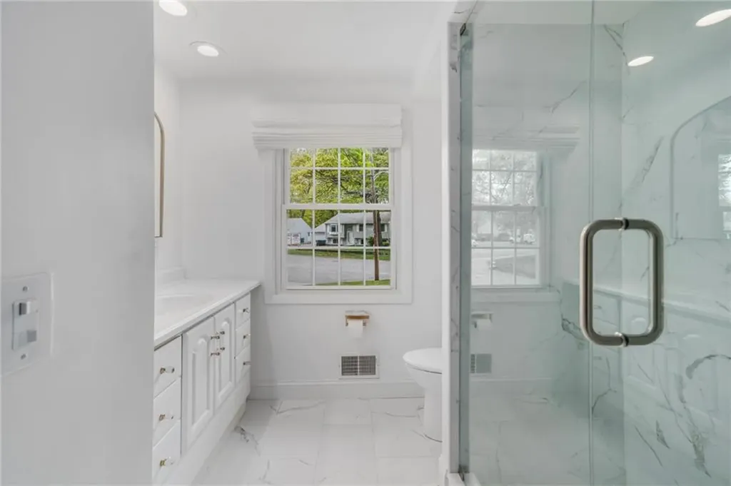 80 Killey Avenue Warwick RI 02889