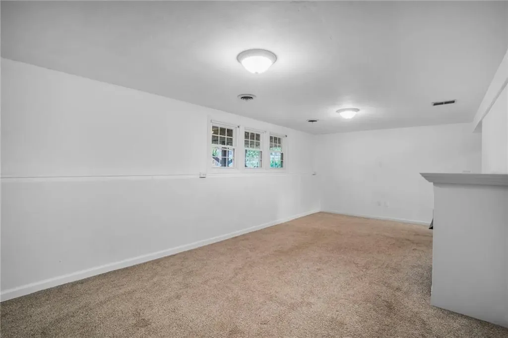 80 Killey Avenue Warwick RI 02889