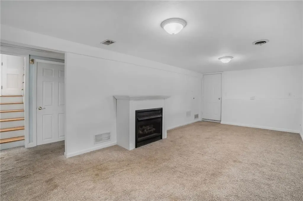 80 Killey Avenue Warwick RI 02889