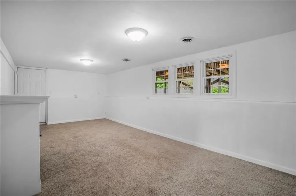 80 Killey Avenue Warwick RI 02889