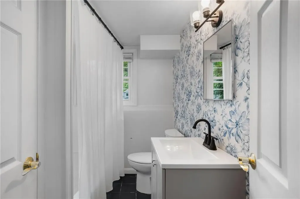 80 Killey Avenue Warwick RI 02889