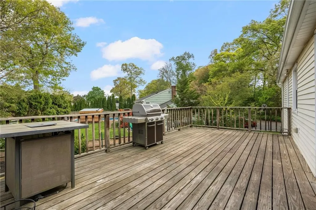 80 Killey Avenue Warwick RI 02889