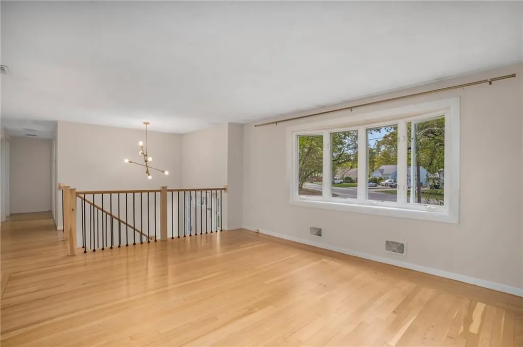 80 Killey Avenue Warwick RI 02889