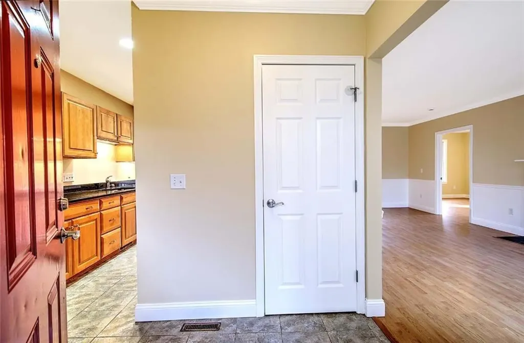 70 Turner Street Warwick RI 02886