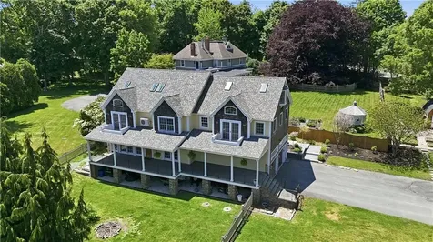 2269 East Main Road Portsmouth RI 02871