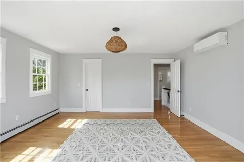 2269 East Main Road Portsmouth RI 02871