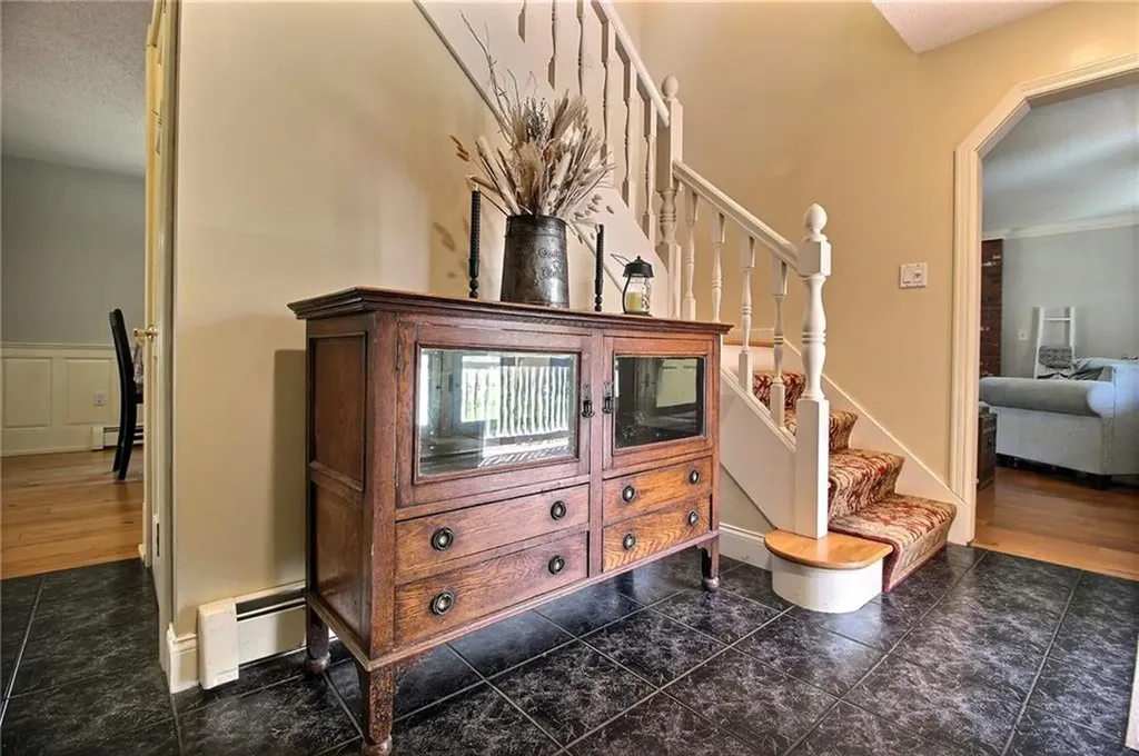 2 Overlook Drive Hopkinton RI 02804