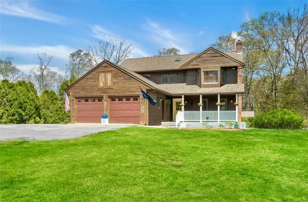 2 Overlook Drive Hopkinton RI 02804