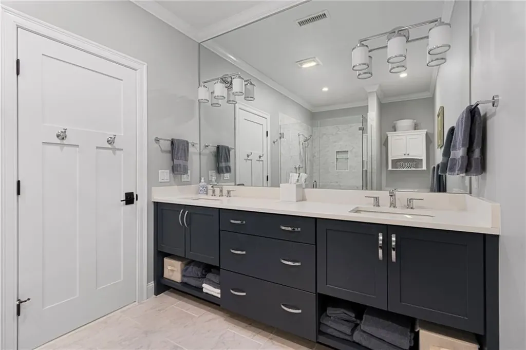 48 Travelers Court East Greenwich RI 02818