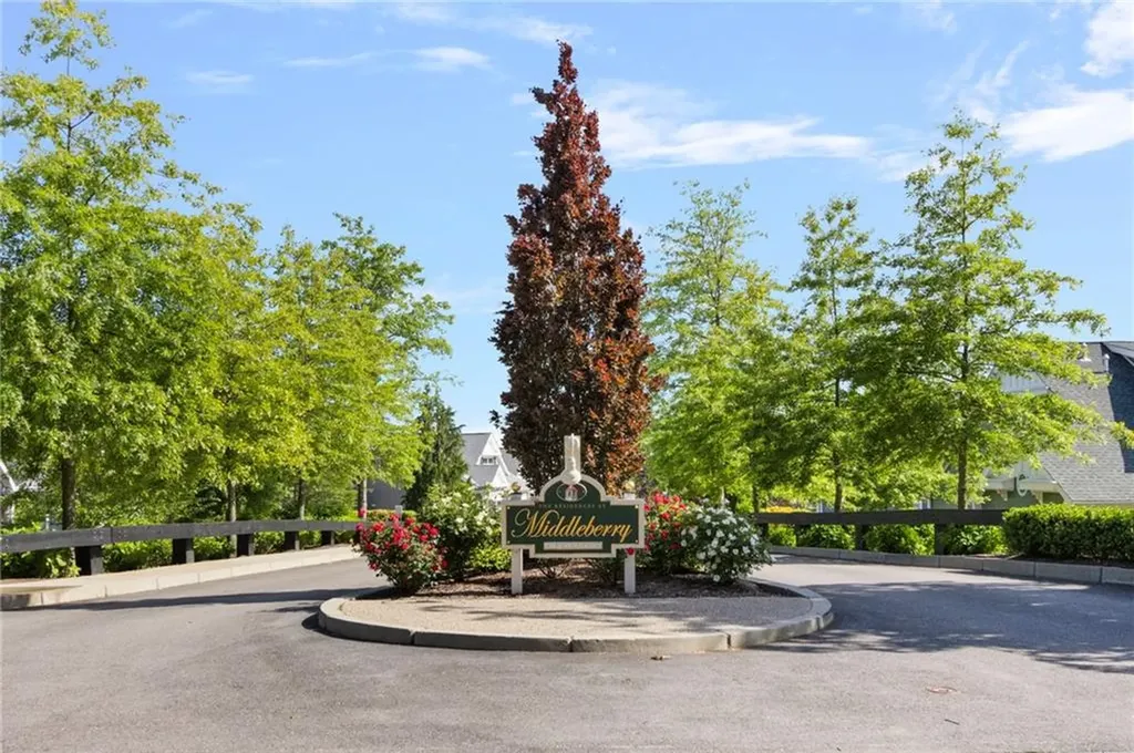 48 Travelers Court East Greenwich RI 02818