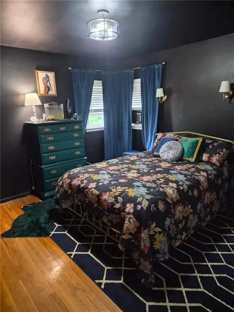 88 Glenbrook Road Warwick RI 02889
