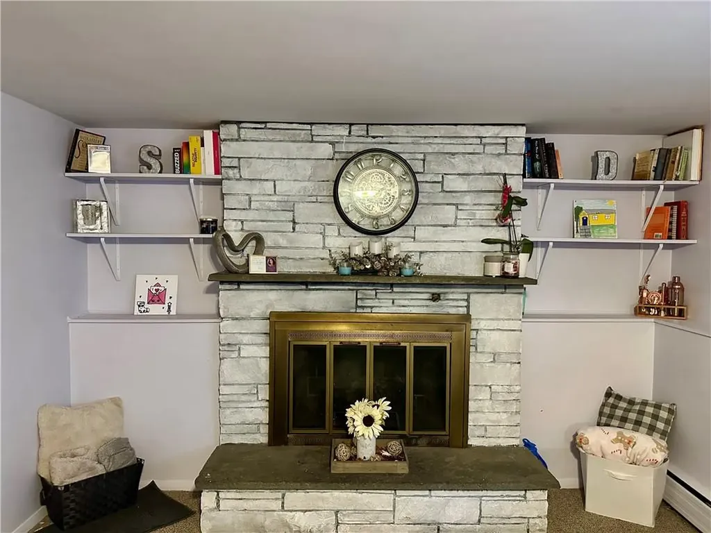 88 Glenbrook Road Warwick RI 02889