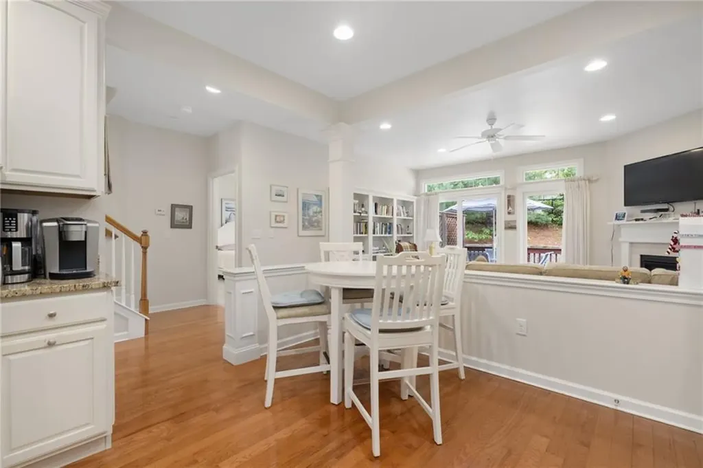 132 Camden Court South Kingstown RI 02879