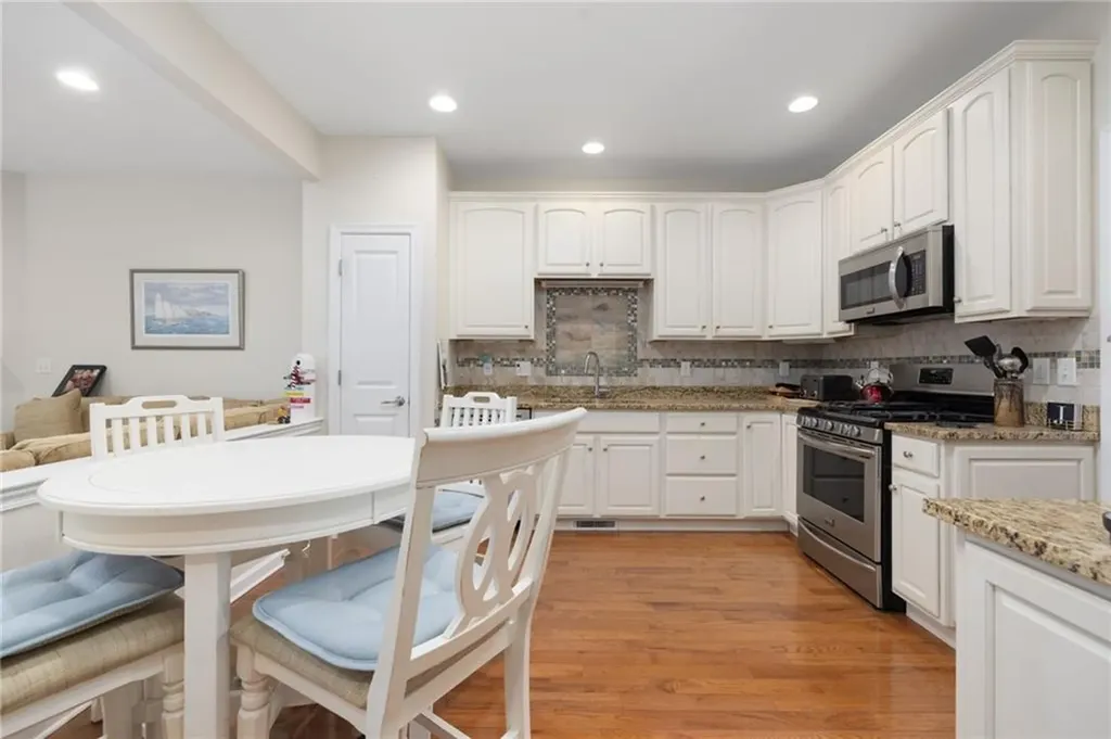 132 Camden Court South Kingstown RI 02879