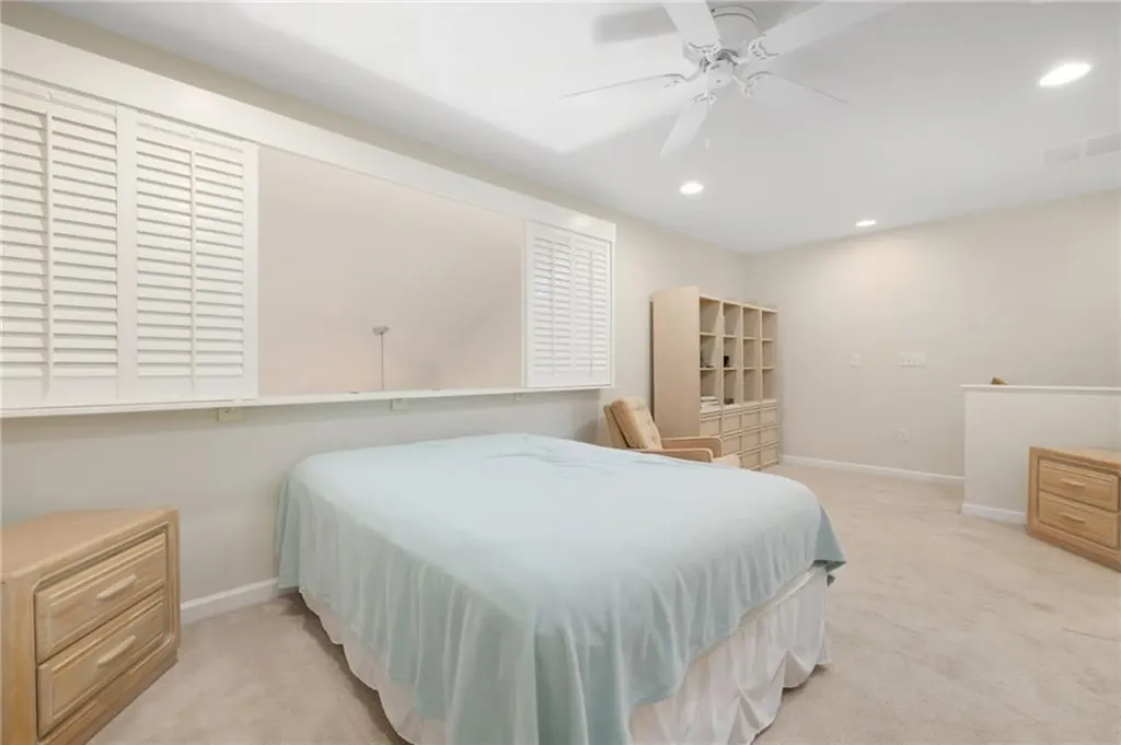 132 Camden Court South Kingstown RI 02879