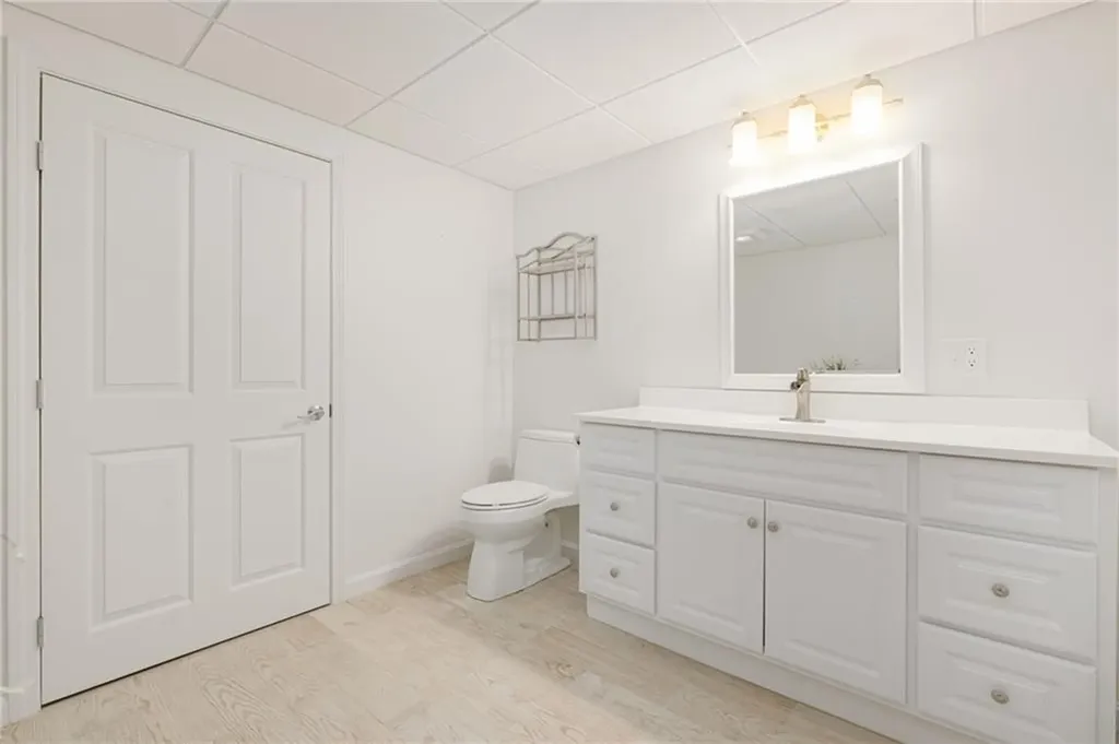 132 Camden Court South Kingstown RI 02879