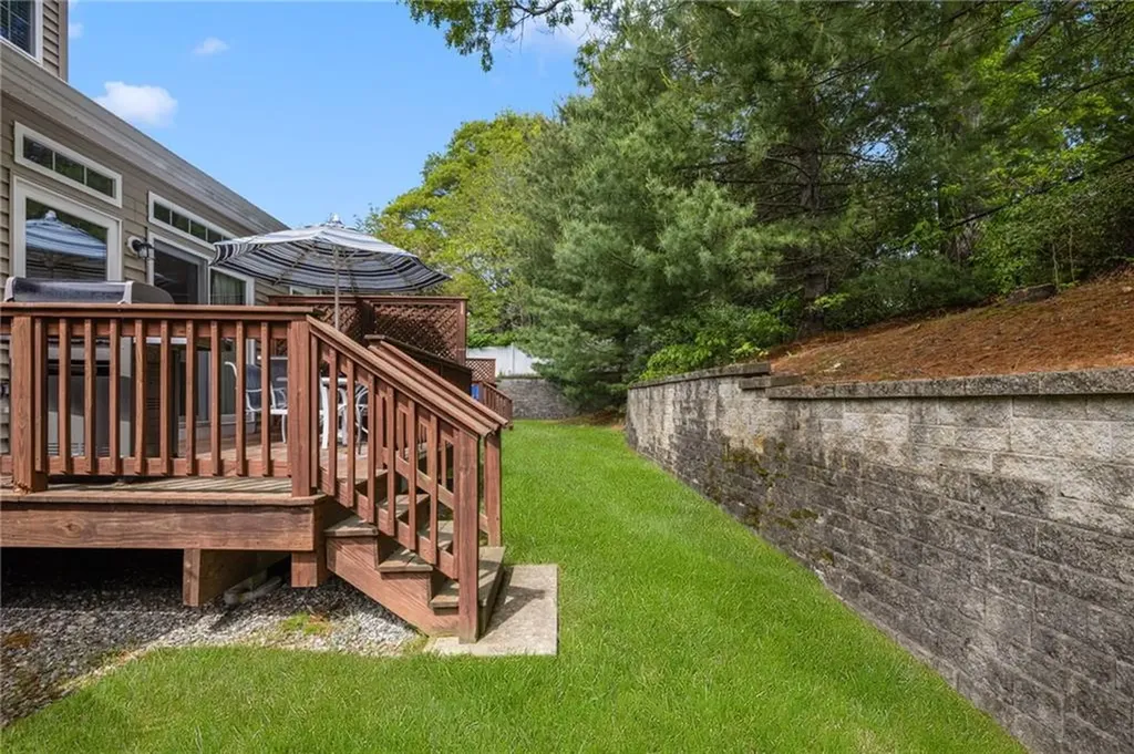 132 Camden Court South Kingstown RI 02879