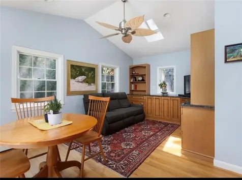 1 Pierce Court Barrington RI 02806