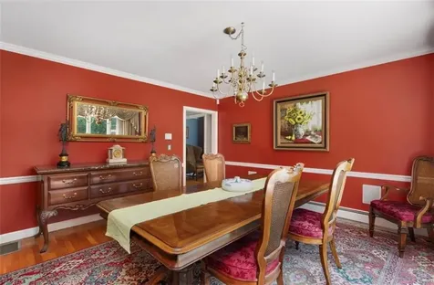 1 Pierce Court Barrington RI 02806