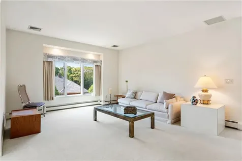 7 Oak Tree Lane Cranston RI 02920