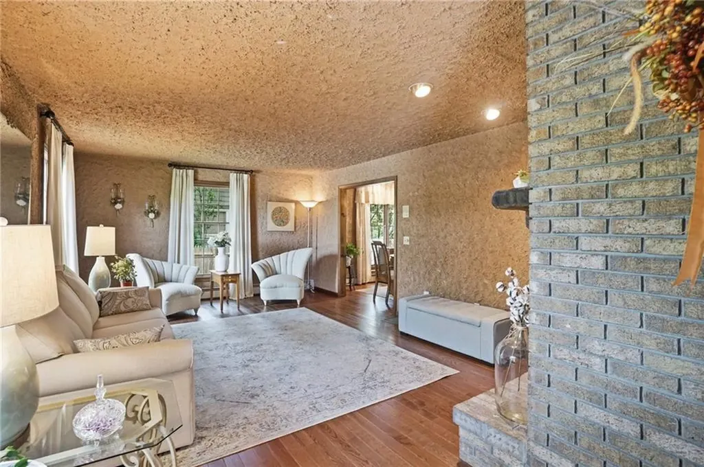 34 Robin Lane West Warwick RI 02893