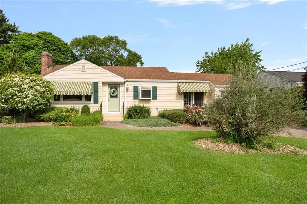 67 Plantation Drive Cranston RI 02920