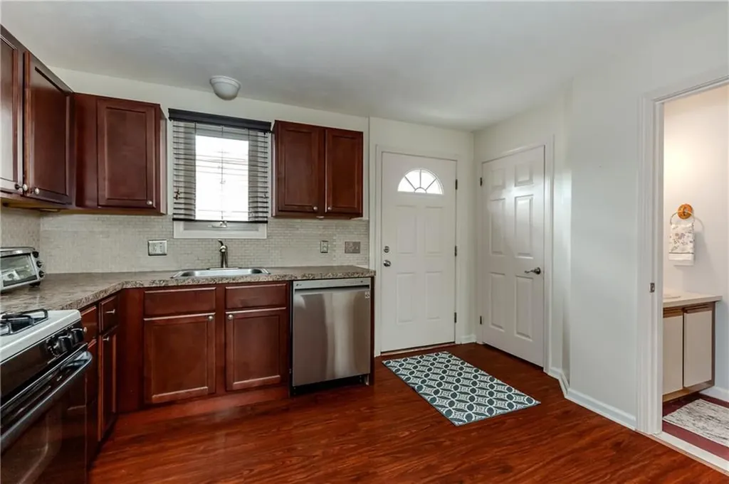 200 Cannon Street Cranston RI 02920