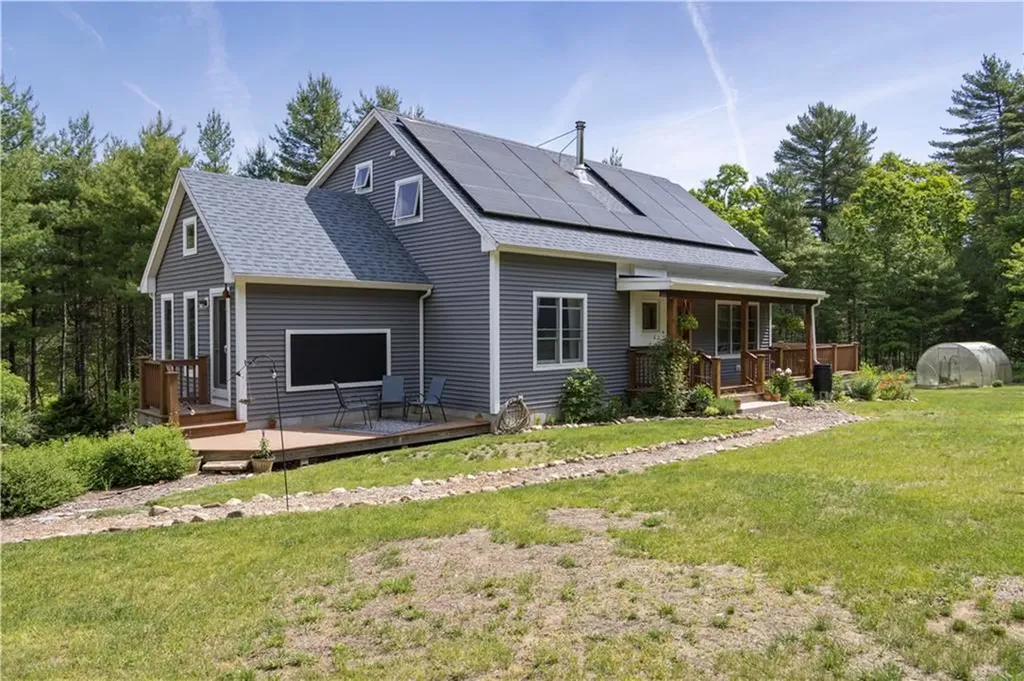 216 Plain Road West Greenwich RI 02817