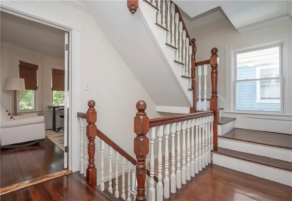 27 Mann Avenue Newport RI 02840